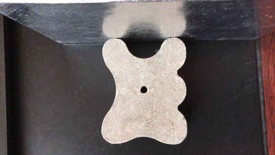 Бетонные фиксаторы с различной толщиной защитного слоя для арматурных конструкций